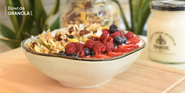 granola bowl
