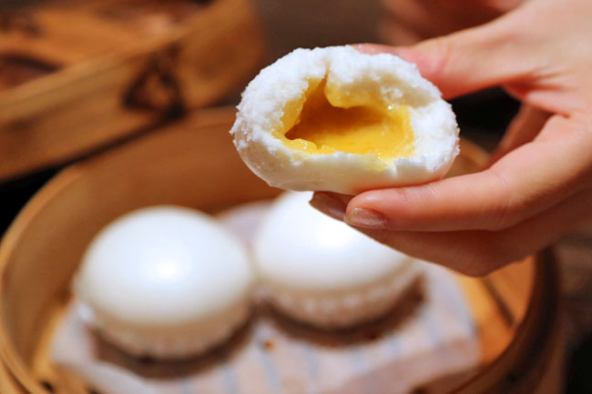 Custard bao