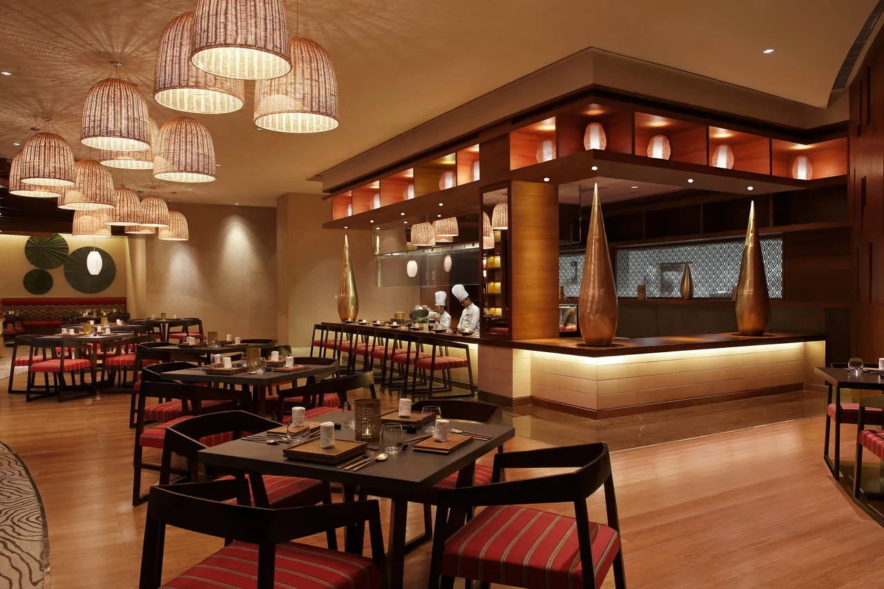 Pullman Delhi restaurant