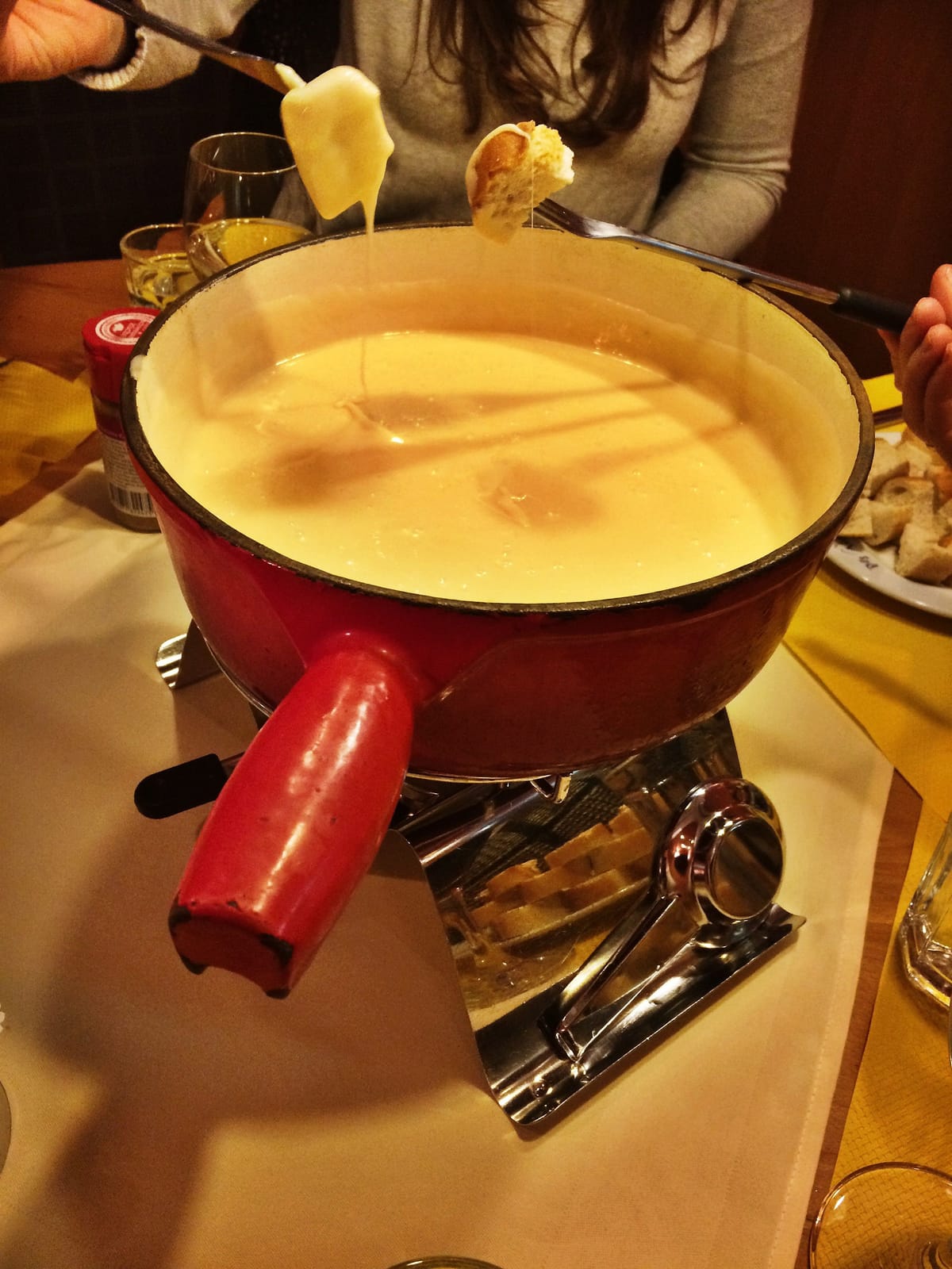 Swiss cheese fondue